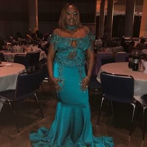 Meet your Posher, Danielle